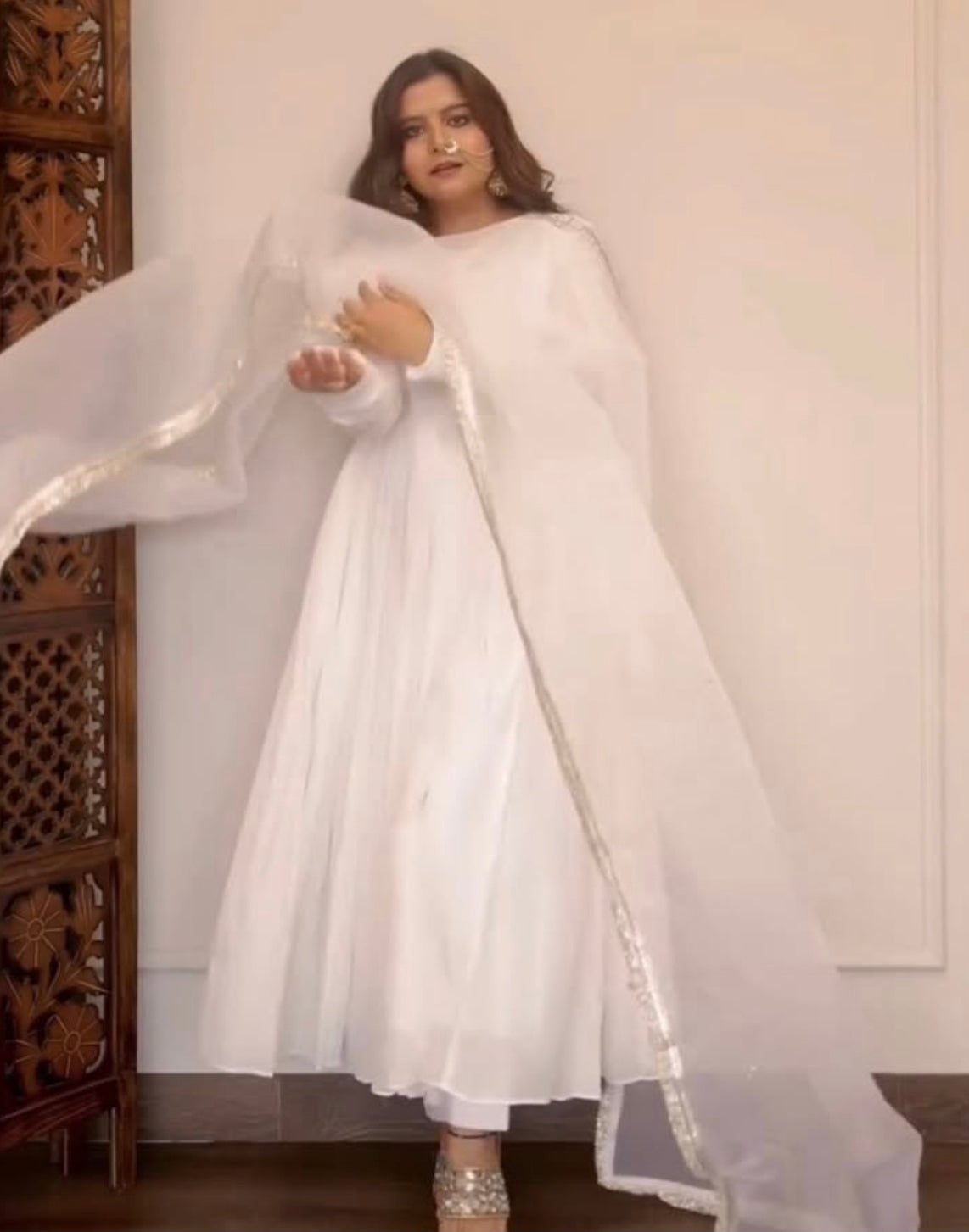 SAAVI ANARKALI