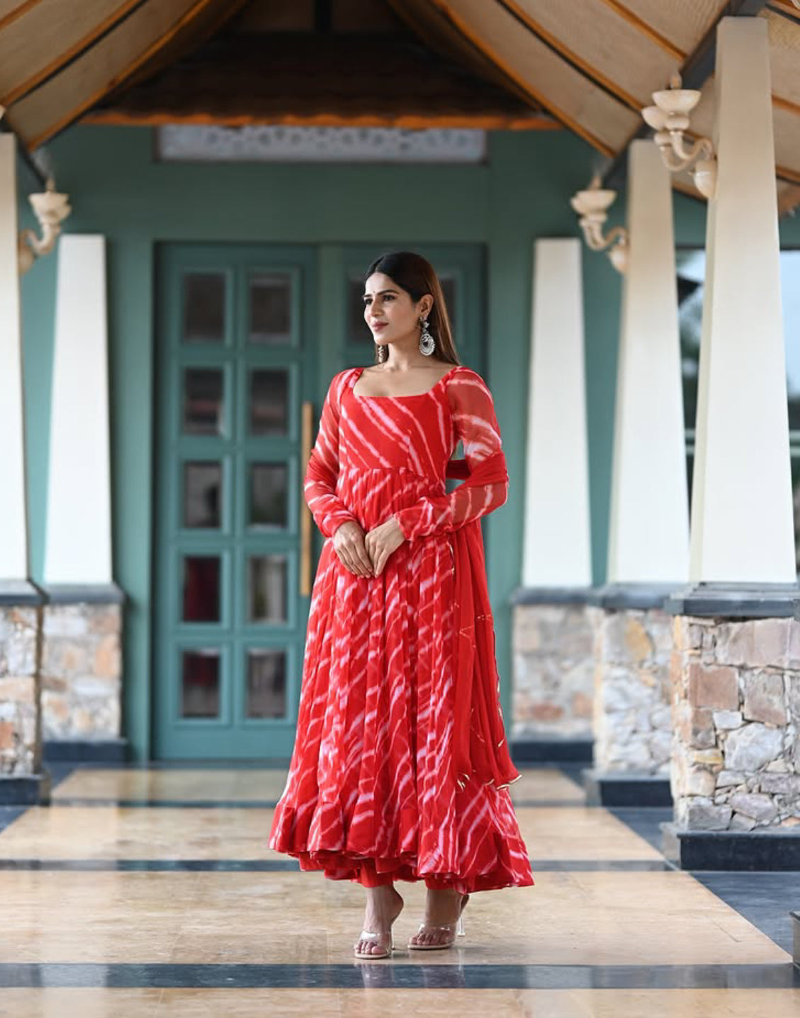 RED LEHERIYA