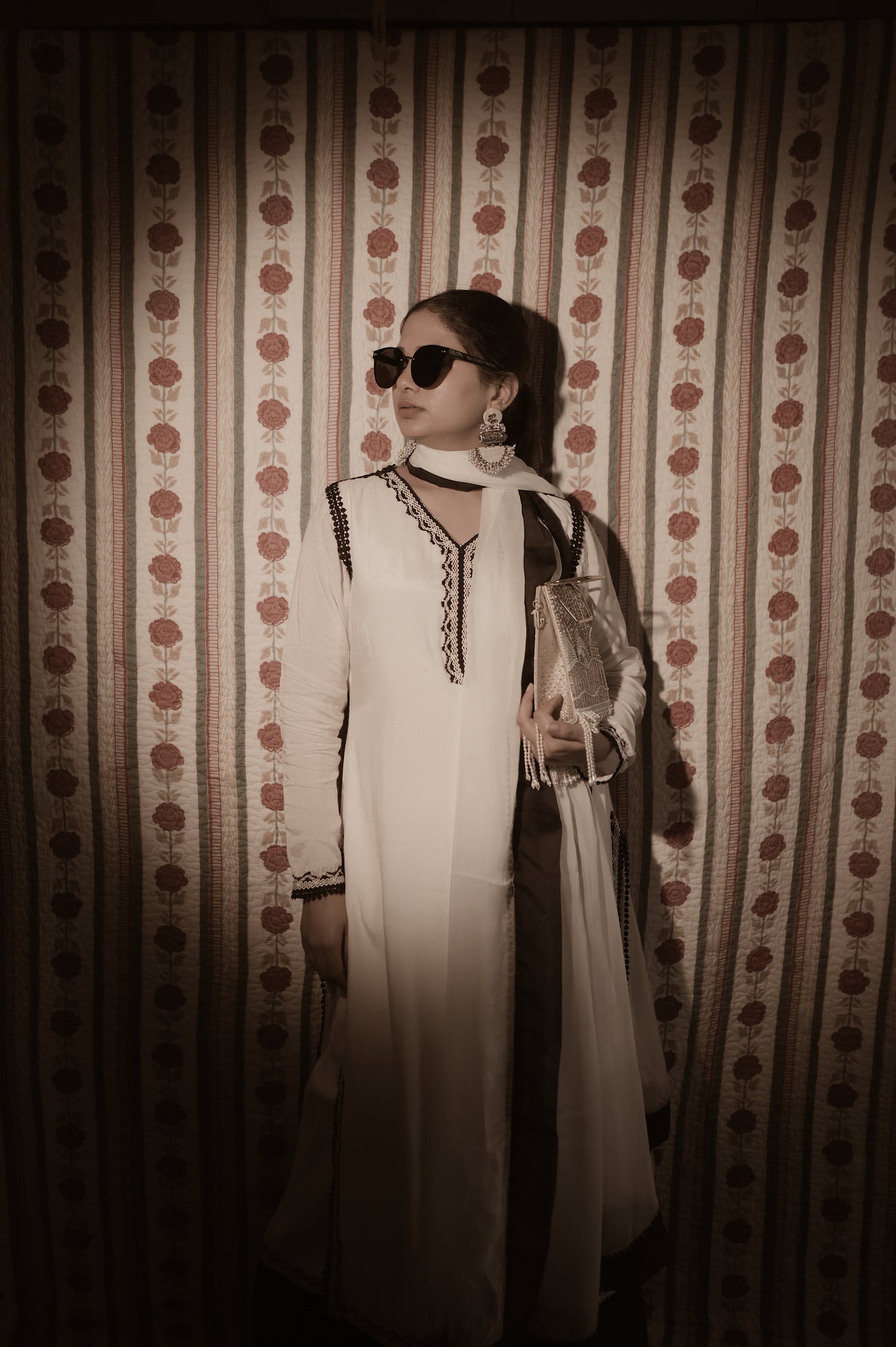 NOOR SUIT