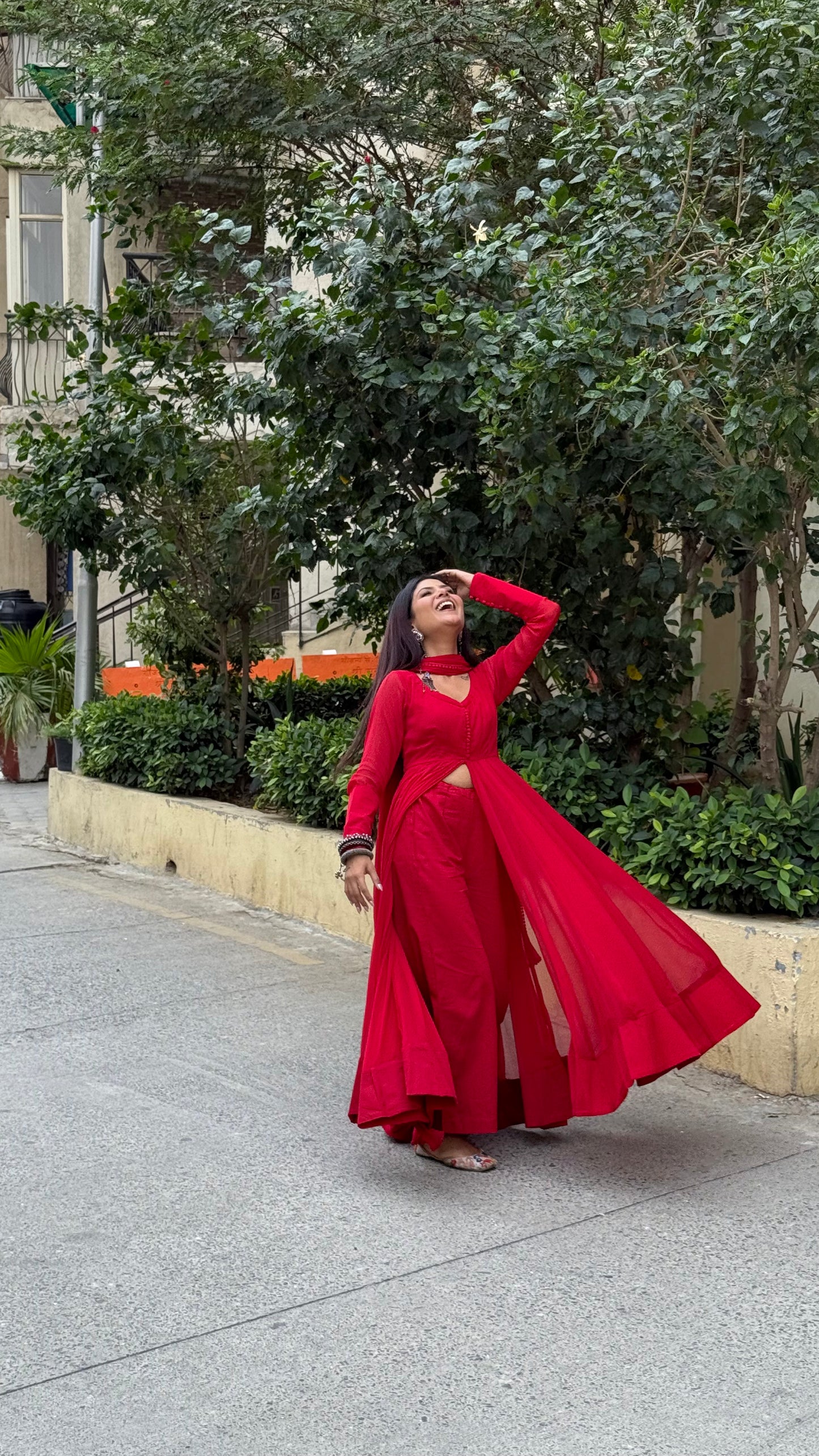 DAISY ANARKALI