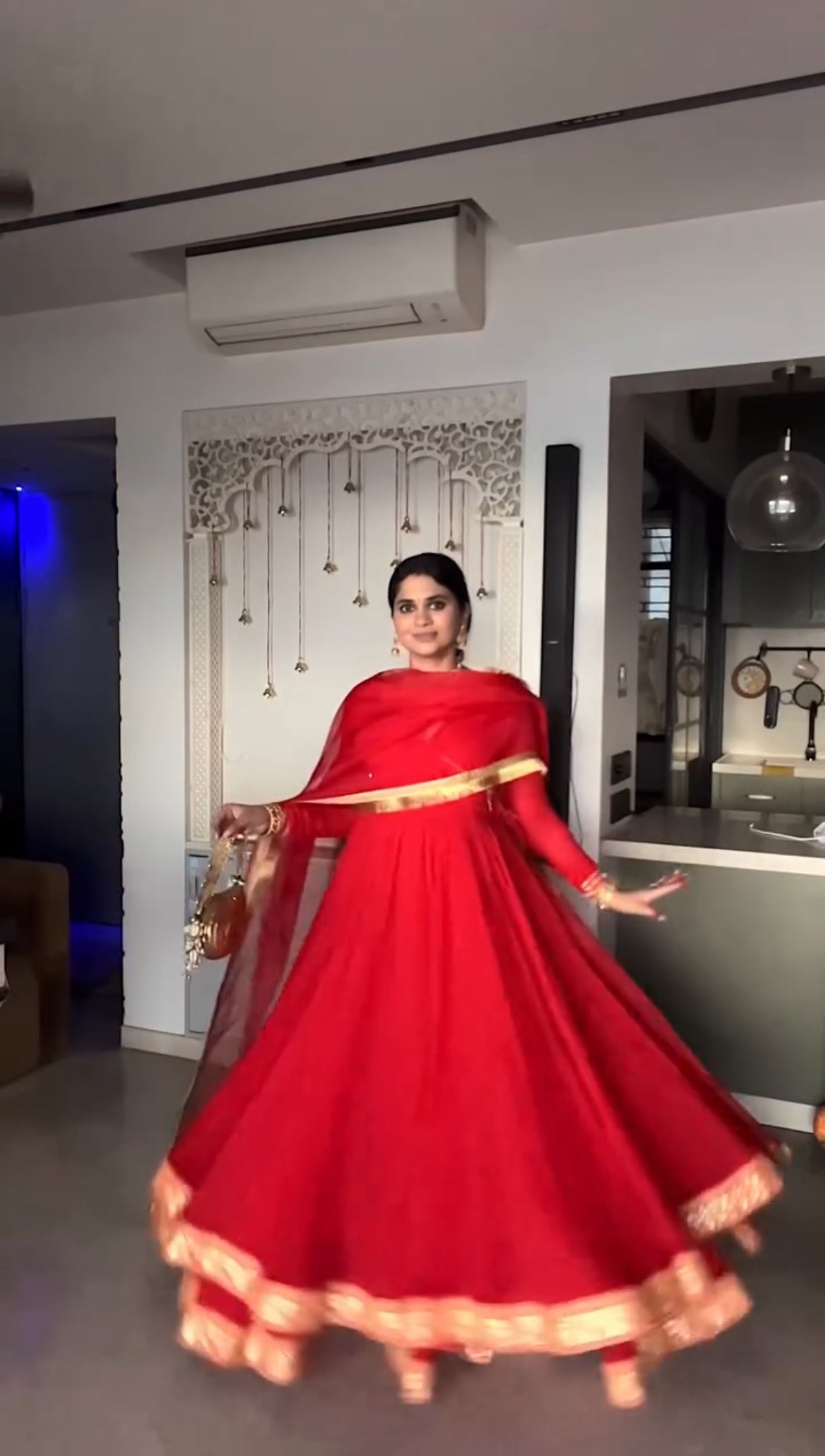 QUEEN ANARKALI