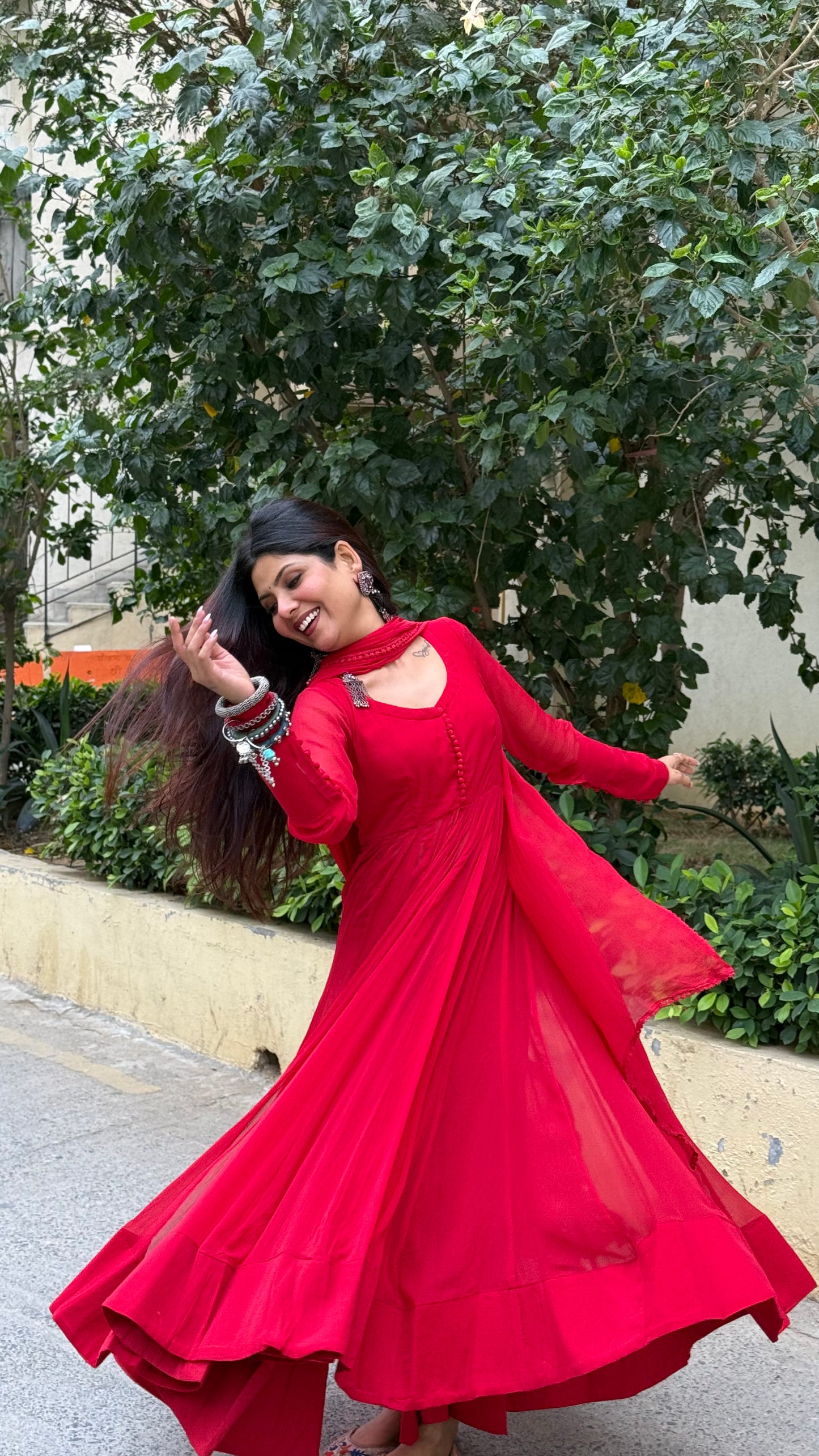 DAISY ANARKALI