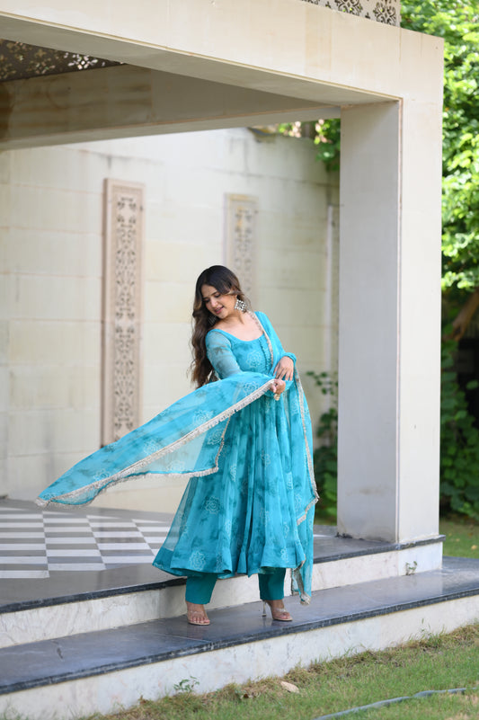 TEEL BANDHEJ ANARKALI
