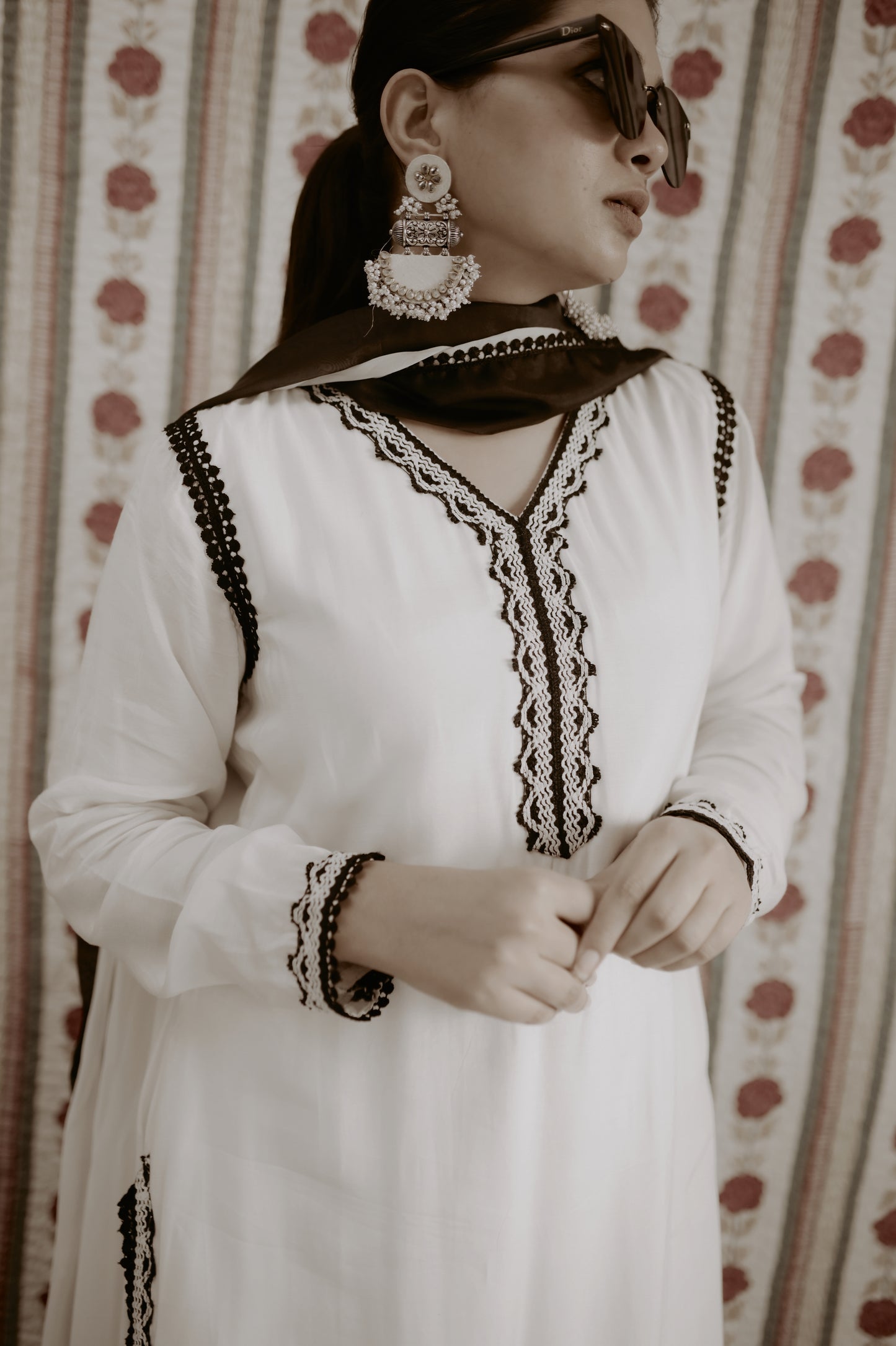 NOOR SUIT