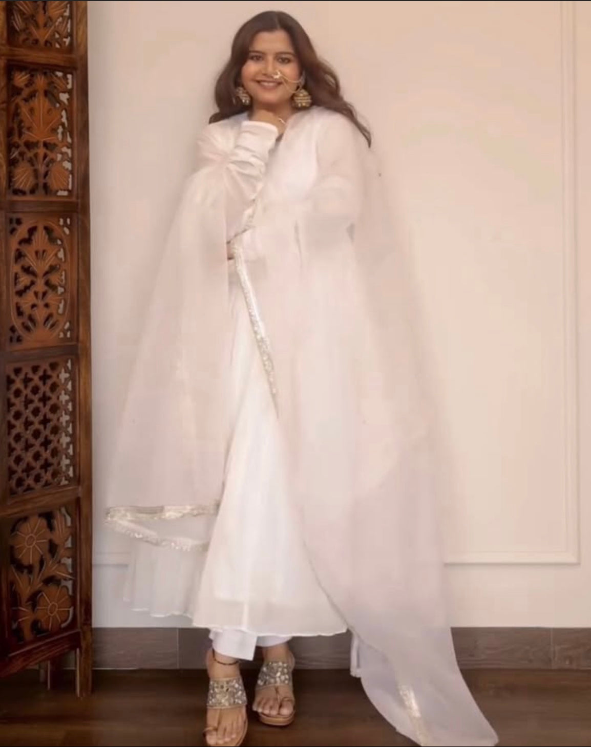 SAAVI ANARKALI