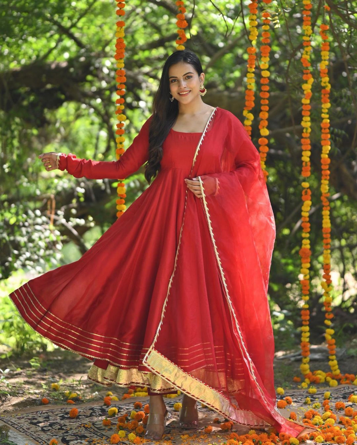 RED MASTANI ANARKALI