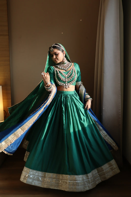 MEHRANG LEHENGA