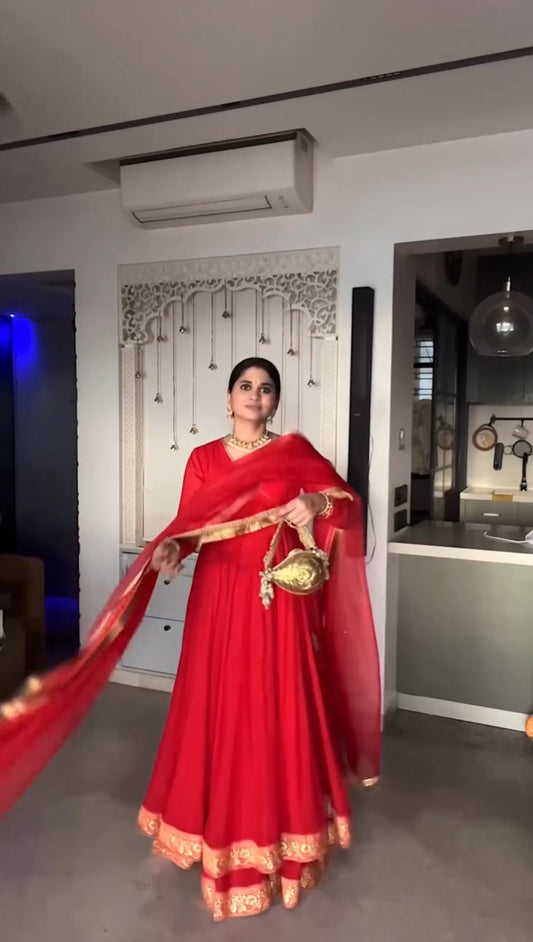 QUEEN ANARKALI
