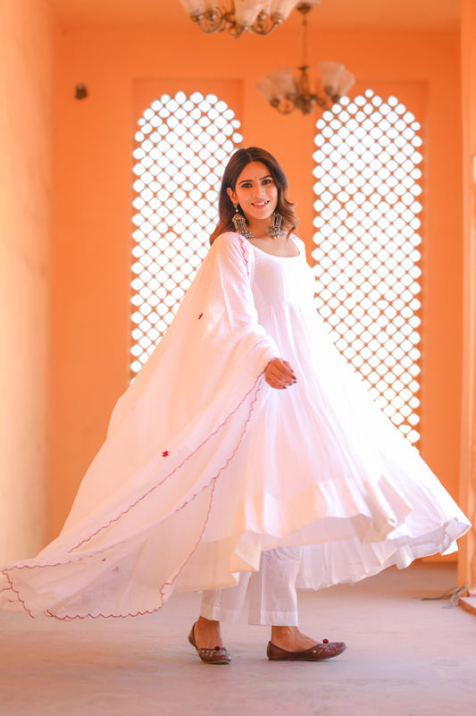 LOVE ANARKALI