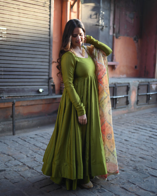 RAAYA ANARKALI