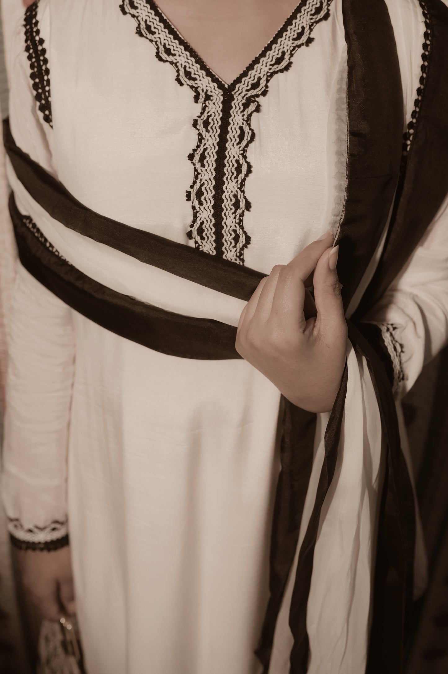NOOR SUIT