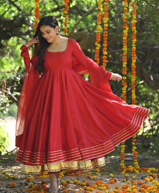 RED MASTANI ANARKALI