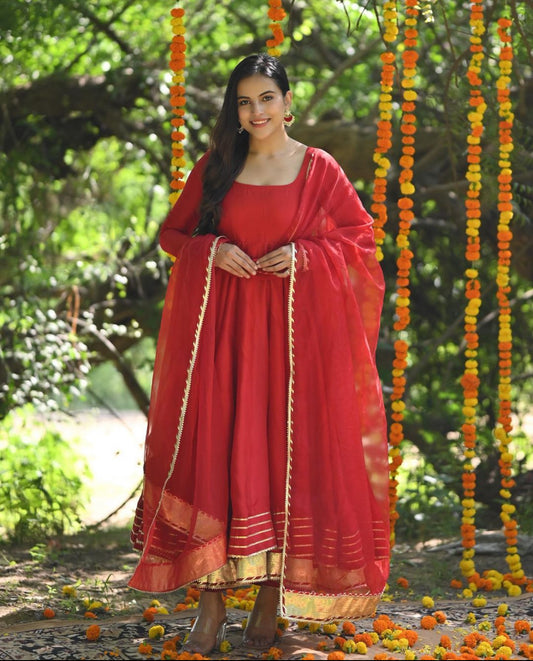 RED MASTANI ANARKALI